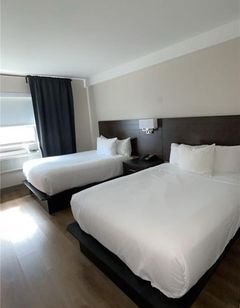 Excel Montreal Hotel