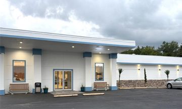Baymont Inn & Suites Newton
