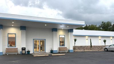 Baymont Inn & Suites Newton
