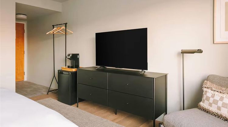 Sonder Solarena Room