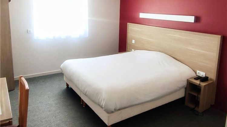 Fasthotel Laval Room