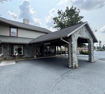 Country Inn Lancaster, SureStay Coll Exterior