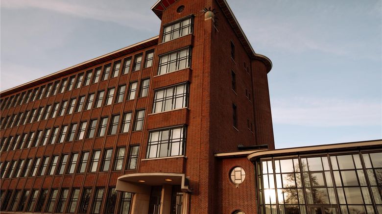De Plesman Hotel Exterior. Images powered by <a href="https://iceportal.shijigroup.com" target="_blank" rel="noopener">Ice Portal</a>.