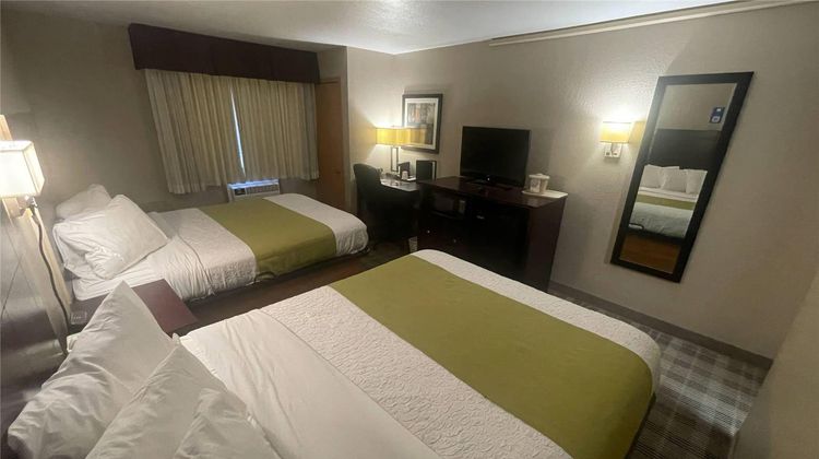 Quality Inn Council Bluffs I-80 Room
