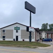 Quality Inn Council Bluffs I-80