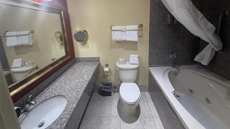O'Brien Riverwalk Boutique Hotel Room