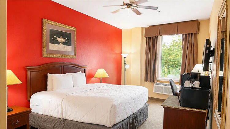 O'Brien Riverwalk Boutique Hotel Room