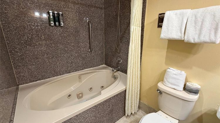 O'Brien Riverwalk Boutique Hotel Room