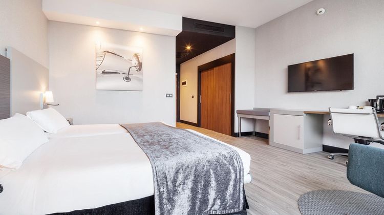 Hotel Ilunion Atrium Room