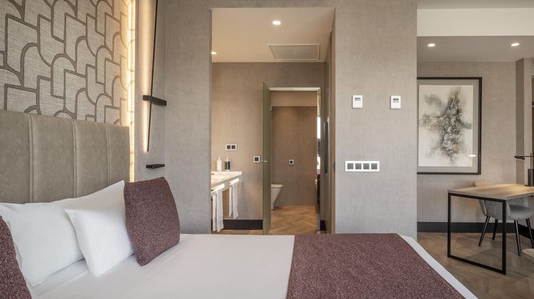 Hotel Ilunion Atrium Room
