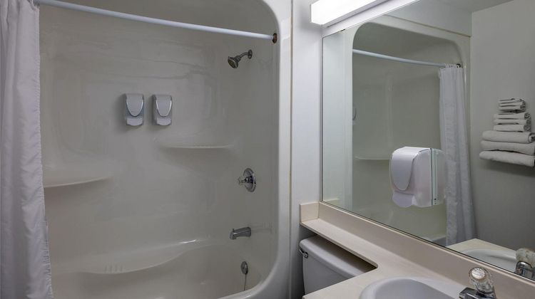 Repotel Airport Hotel Room