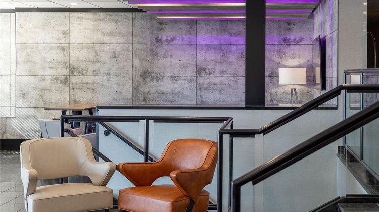 Repotel Airport Hotel Lobby