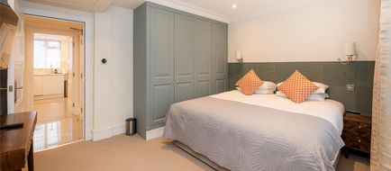 Fountain House Apartments Lancaster Gate Room