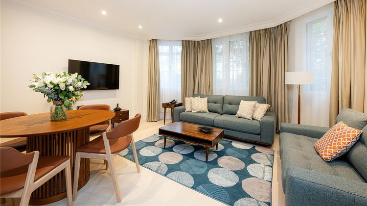 Fountain House Apartments Lancaster Gate Room