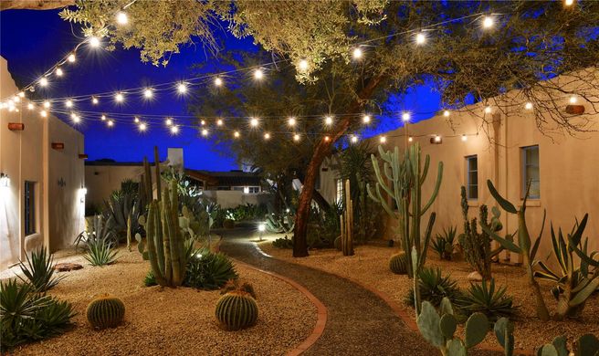 Lodge on the Desert Exterior