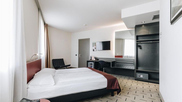 Continental Hotel Room