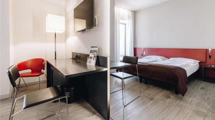 Continental Hotel Room