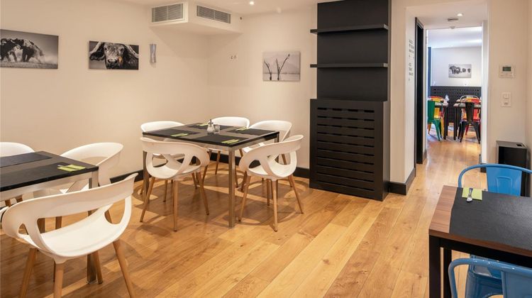 Pax Hotel Restaurant