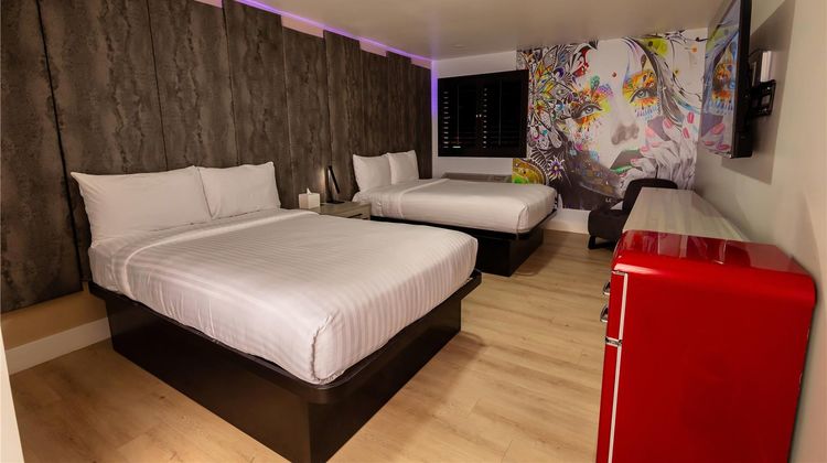 The Lexi Las Vegas Room