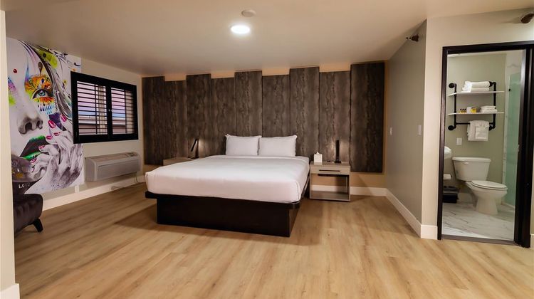 The Lexi Las Vegas Room