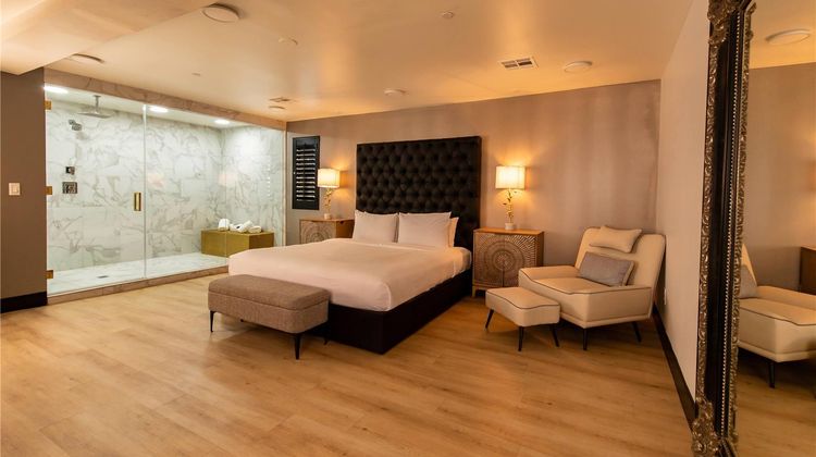 The Lexi Las Vegas Room