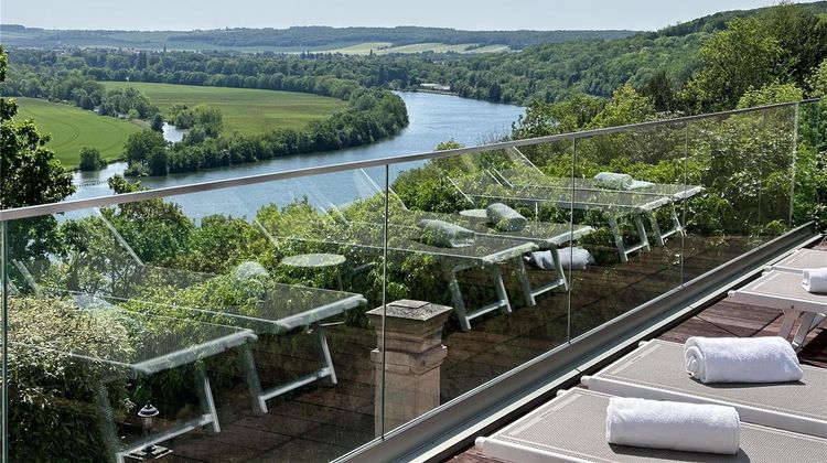 Domaine De La Corniche Pool