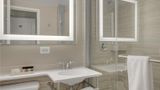 <b>Tidewater Inn Room</b>. Images powered by <a href="https://iceportal.shijigroup.com/" title="IcePortal" target="_blank">IcePortal</a>.