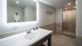 <b>Tidewater Inn Suite</b>. Images powered by <a href="https://iceportal.shijigroup.com/" title="IcePortal" target="_blank">IcePortal</a>.
