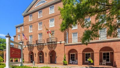 Tidewater Inn