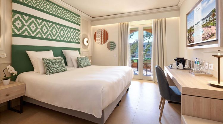 Almar Timi Ama Room