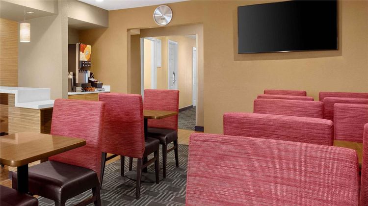 TownePlace Suites Boulder Broomfield Restaurant