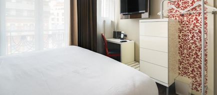 Hotel Pavillon Nation Room