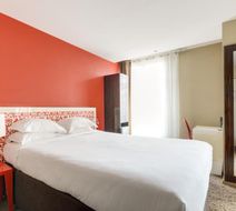 Hotel Pavillon Nation Room