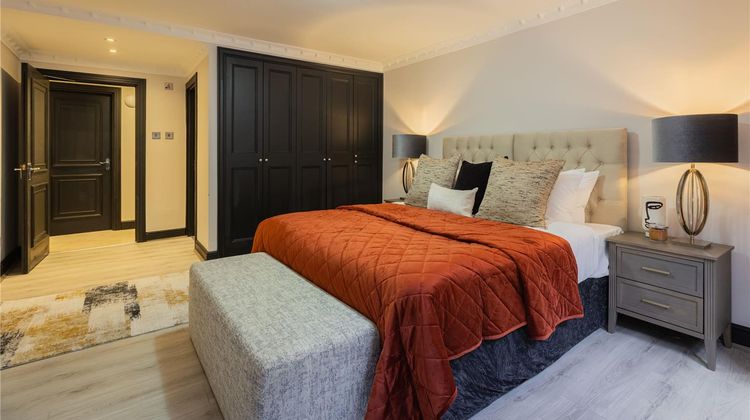 Mayfair House London Room