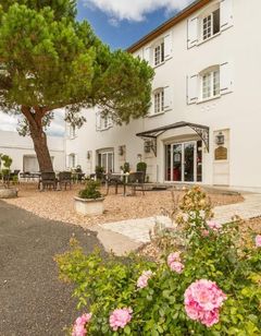 Hotel des Chateaux