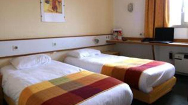 Relais Fasthotel Tarbes Room