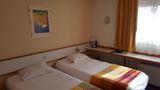Relais Fasthotel Tarbes Room