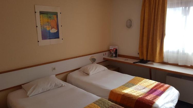 Relais Fasthotel Tarbes Room