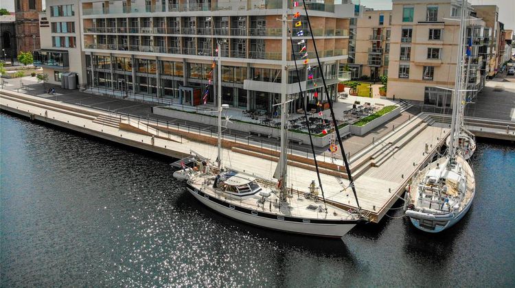 Hotel Oresund Exterior