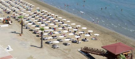 Ibis Styles Larnaca Finikoudes Beach Exterior
