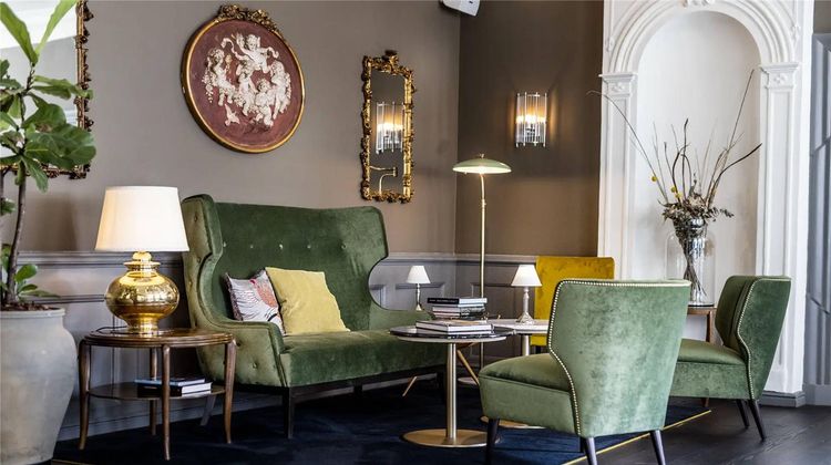 Jorgensens Hotel Lobby