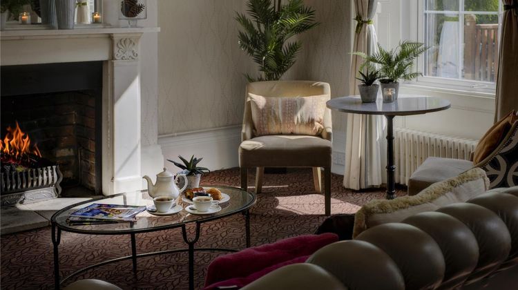 Forest Lodge Hotel Restaurant