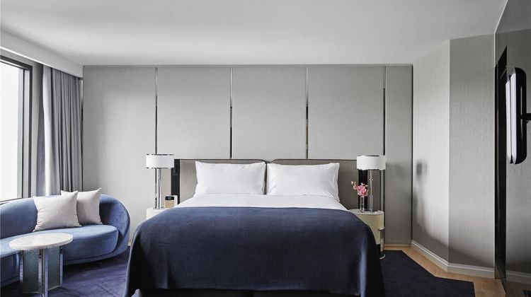 Royce Hotel Room
