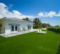 On the Beach Casey Key Exterior