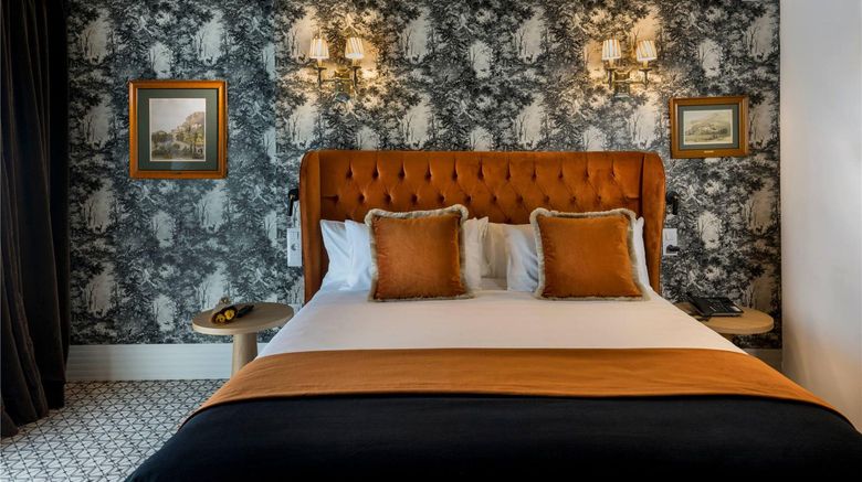 <b>The First One Hotel Room</b>. Images powered by <a href="https://iceportal.shijigroup.com/" title="IcePortal" target="_blank">IcePortal</a>.