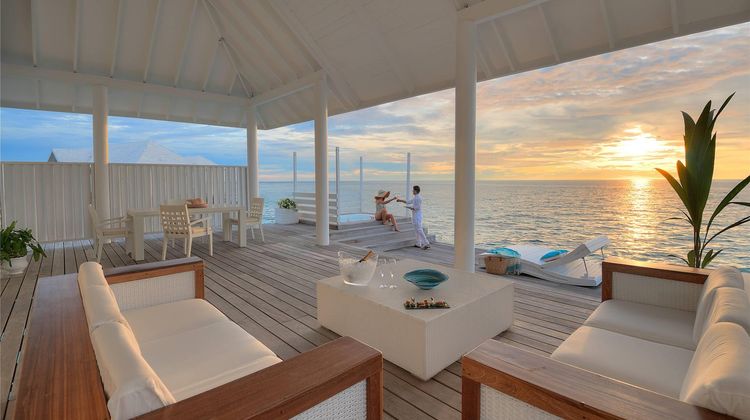 Diamonds Thudufushi Beach Suite