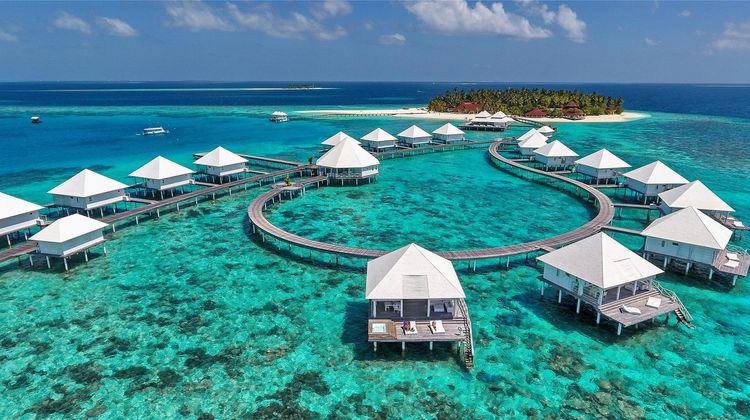 Diamonds Thudufushi Beach Suite