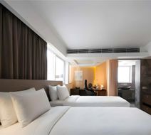 Ovolo Central Room
