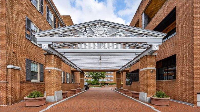 <b>Sonder Georgetown C&O Exterior</b>. Images powered by <a href="https://iceportal.shijigroup.com/" title="IcePortal" target="_blank">IcePortal</a>.