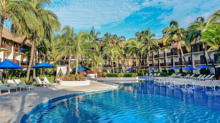 The Reef Coco Beach Pool